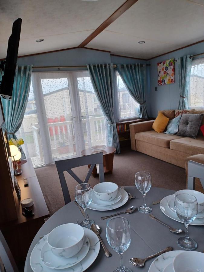 Vista Caravan Hire Seasalter Exterior foto