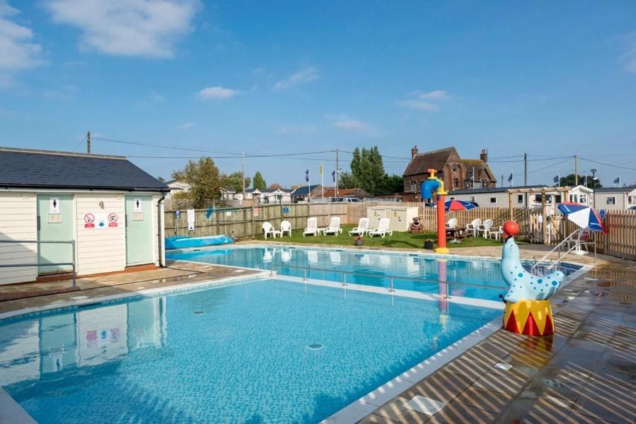 Vista Caravan Hire Seasalter Exterior foto
